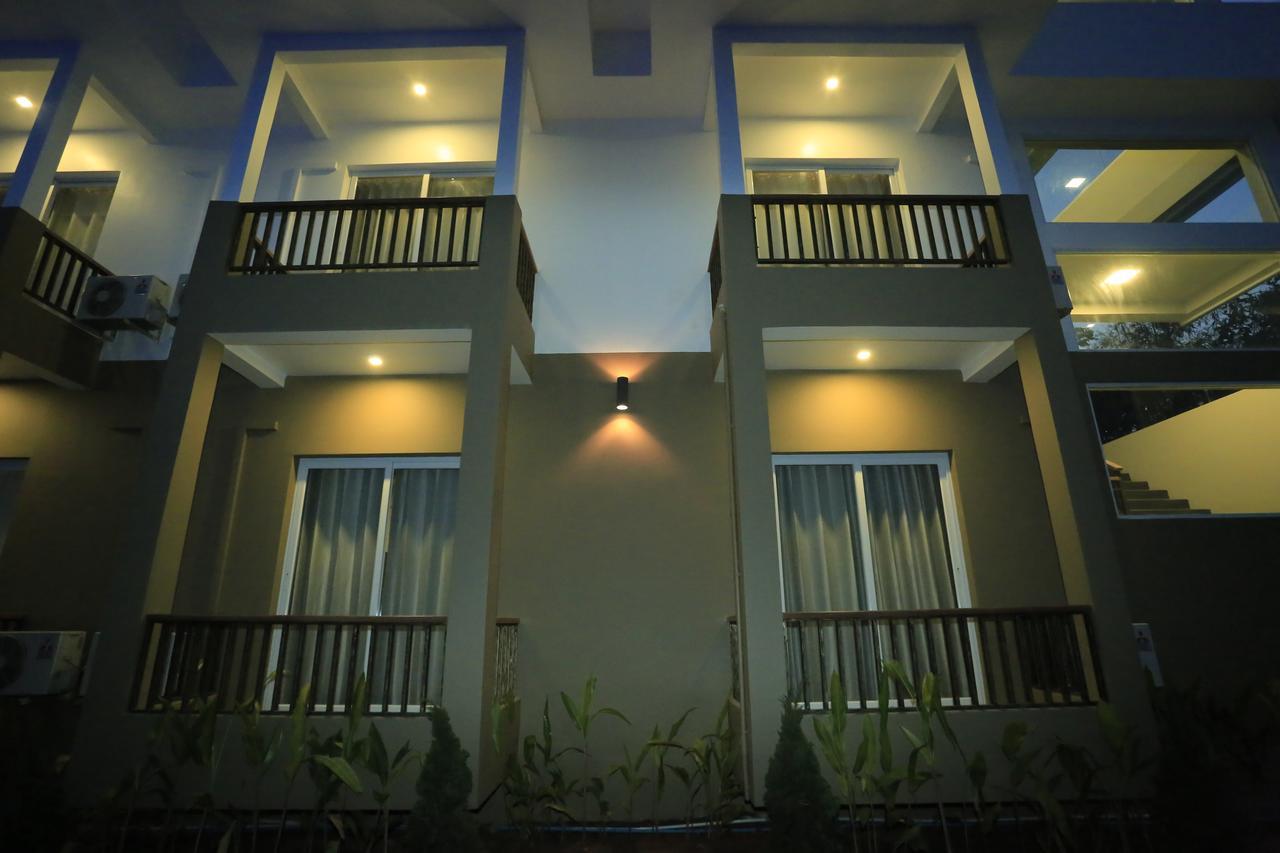 Wh Hotel & Service Apartment Thanlyin Exterior photo